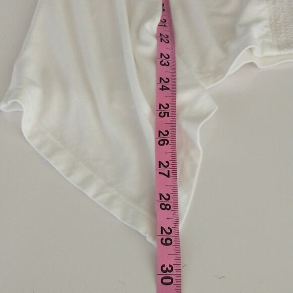 Adrianna Papell Top Women's Size XL White Knit 3/4 Sleeve Sharkbite Hem pullover - Picture 8 of 13